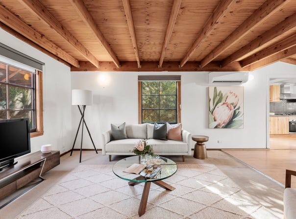 28B Oakpark Drive, Chadstone, Vic 3148