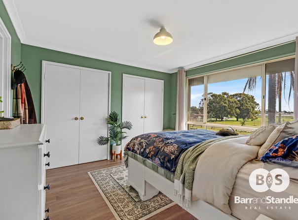 29 Nielsen Grove, Carey Park, WA 6230