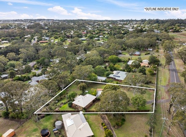 10 Cawdor Drive, Highfields, Qld 4352