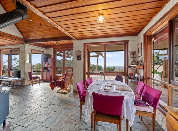 232 Gap Road, Longwood East, Vic 3666