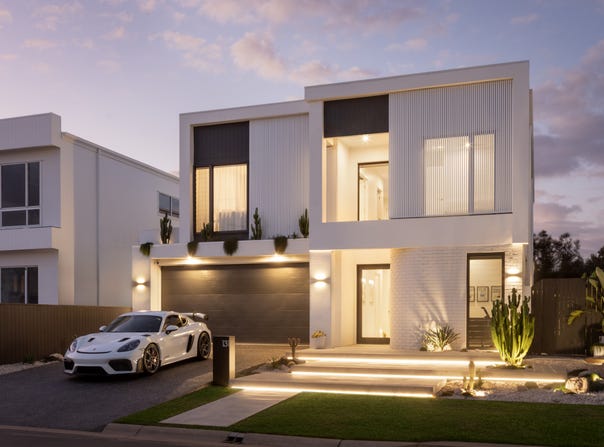 131 Coolum Parade, Newport, Qld 4020