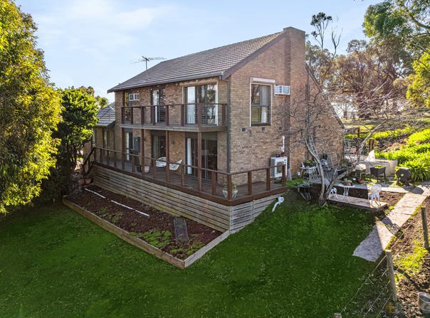 12 Trainers Drive, Kilmore, Vic 3764