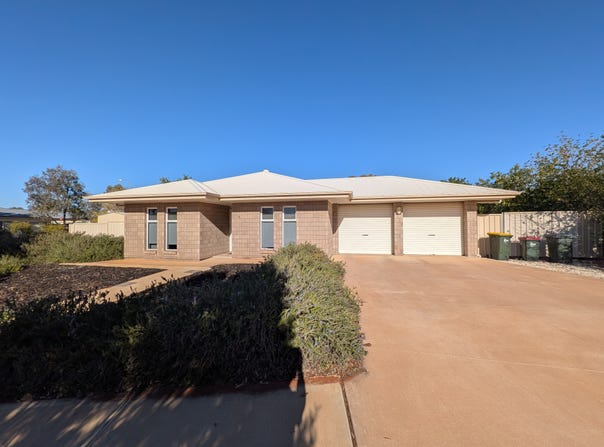 76 Tiliqua Crescent, Roxby Downs, SA 5725