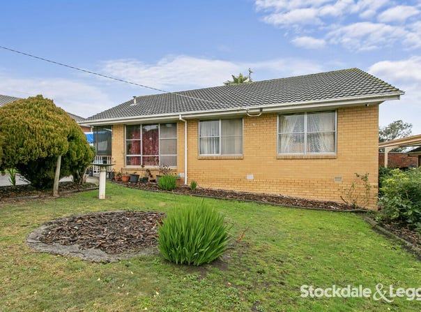 32 Heesom Crescent, Churchill, Vic 3842