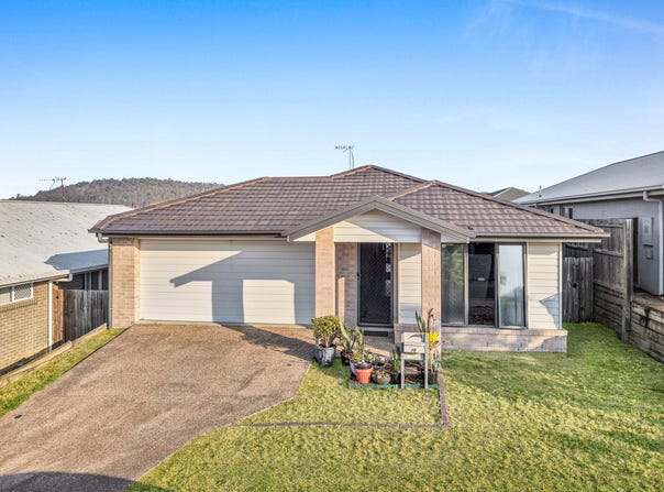 16 Rosella Street, Redbank Plains, Qld 4301