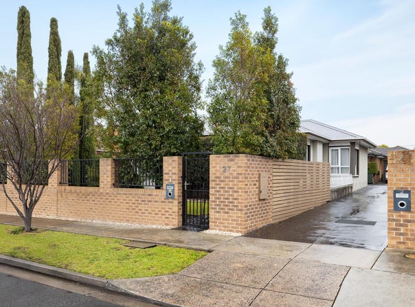 1/27 Larlac Street, Hadfield, Vic 3046