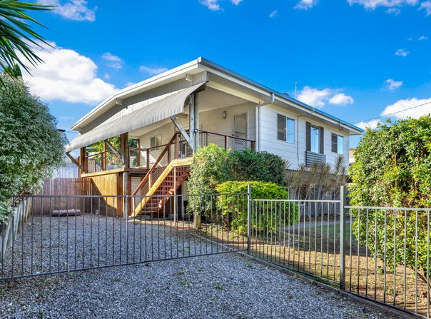 4 Harrier Avenue, New Auckland, Qld 4680