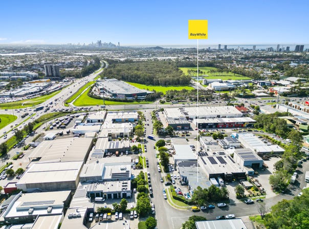 3/16 Dover Drive, Burleigh Heads, Qld 4220