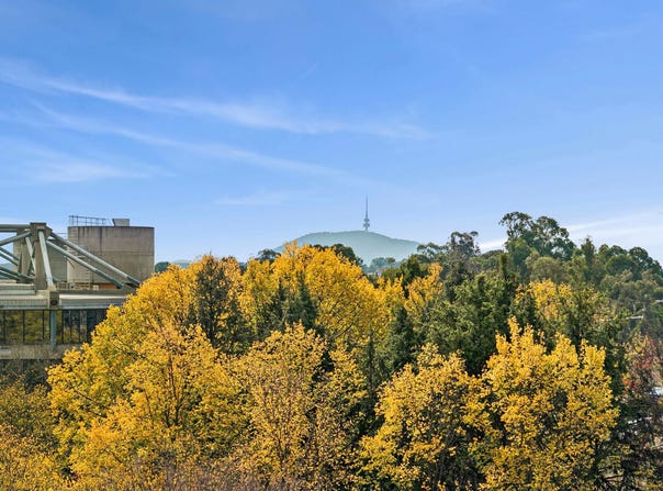 808/102 Easty Street, Phillip, ACT 2606