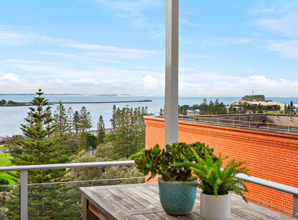 707/9 Watt Street, Newcastle, NSW 2300