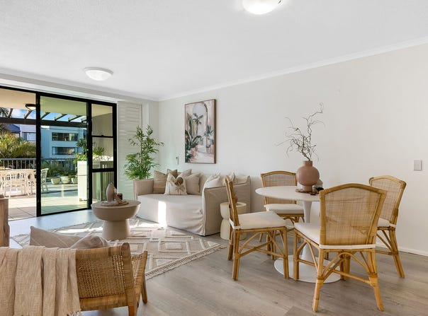 202/98 Alexandra Parade, Alexandra Headland, Qld 4572