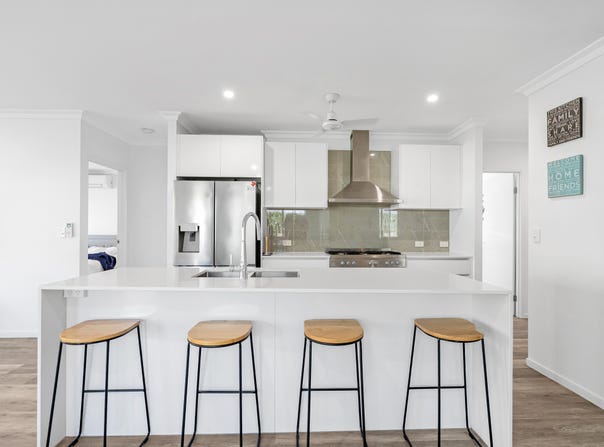 43 Shipmate Drive, Trinity Beach, Qld 4879