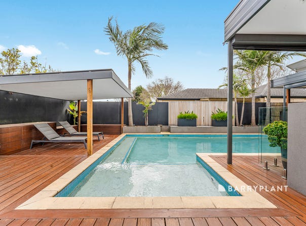 32 Fieldstone Boulevard, Beaconsfield, Vic 3807
