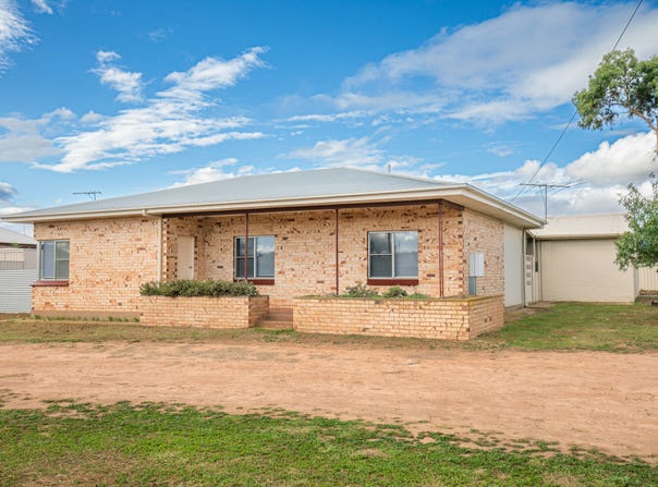 10 Sir John Cowan Avenue, Murray Bridge, SA 5253