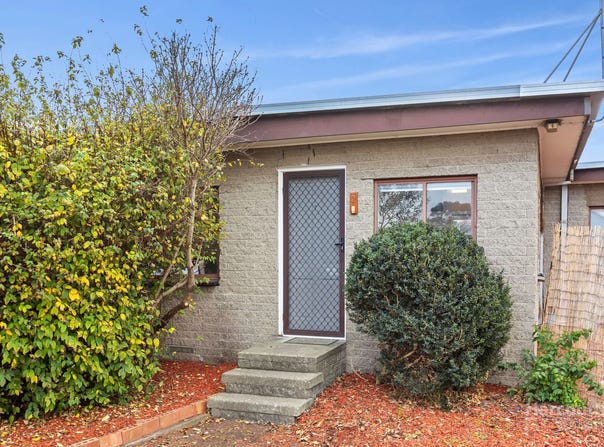 2/6 Cleveland Court, Corio, Vic 3214