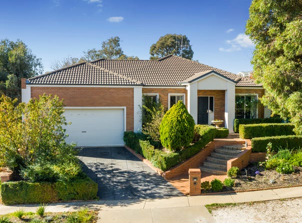3 Weatherby Drive, Strathdale, Vic 3550