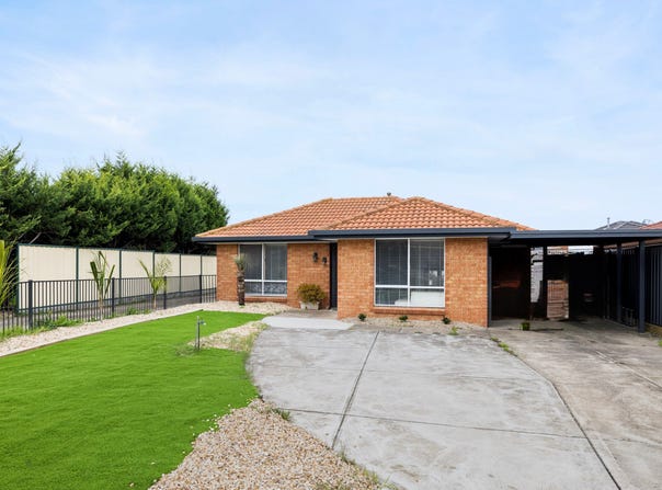 1/16 Coorong Court, Meadow Heights, Vic 3048