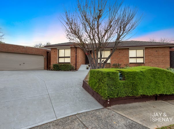 6 Dorgan Court, Endeavour Hills, Vic 3802