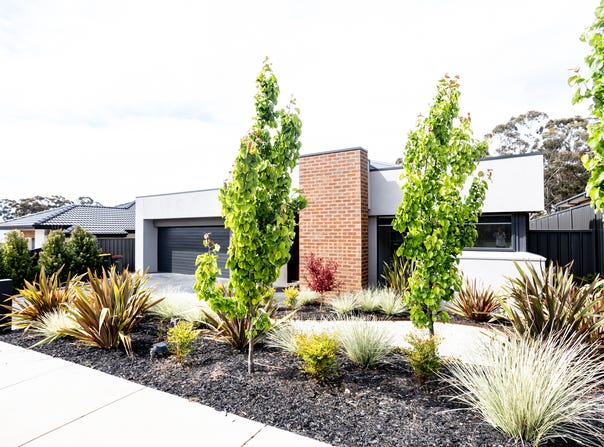 17 Grand View Drive, McKenzie Hill, Vic 3451