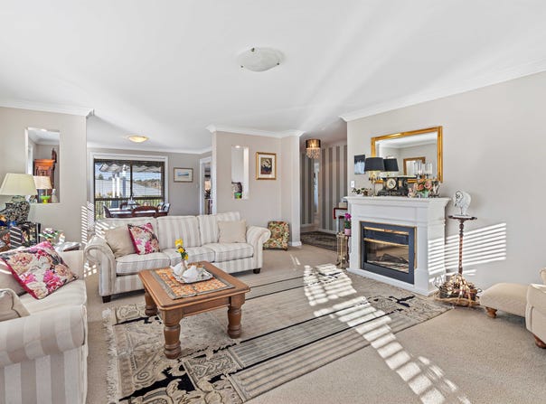 20 Valencia Drive, Orange, NSW 2800
