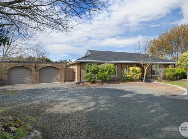 1147 Geelong Road, Mount Clear, Vic 3350