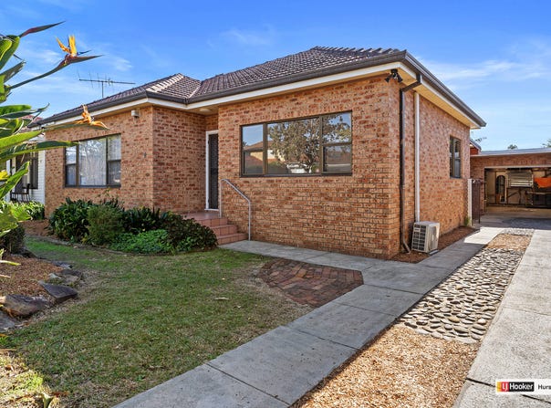 2 Renway Avenue, Lugarno, NSW 2210