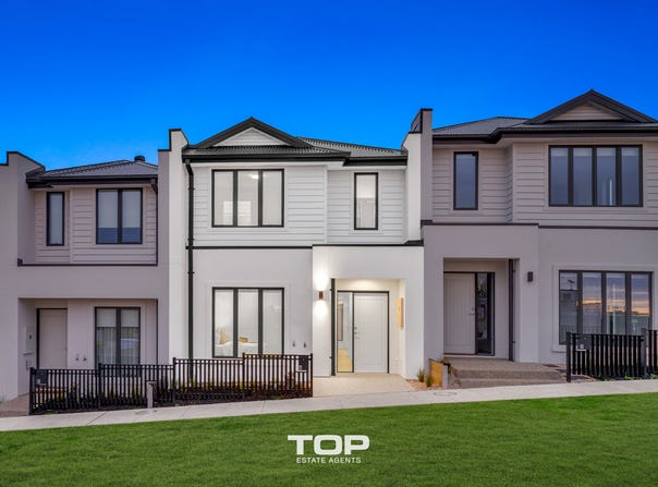 4 Bondi Walk, Berwick, Vic 3806