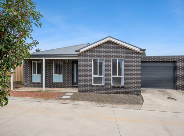 8/18A Emmett Street, Golden Square, Vic 3555