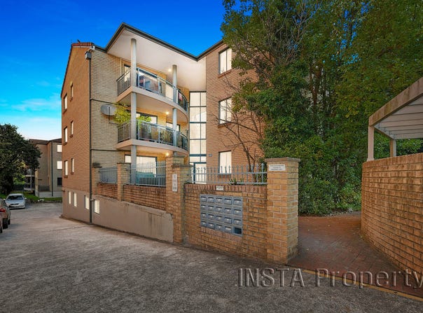 13/4 Gordon Street, Bankstown, NSW 2200