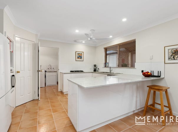 1/7 Marmand Court, Coogee, WA 6166