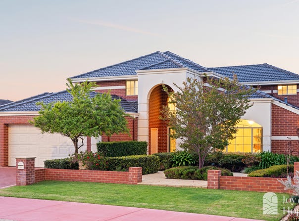 22 Ocean Gate Parade, Iluka, WA 6028