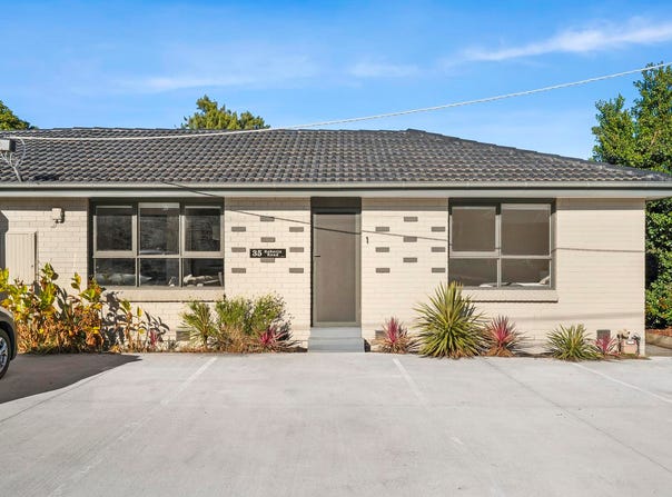 1/35 Roberts Road, Airport West, Vic 3042