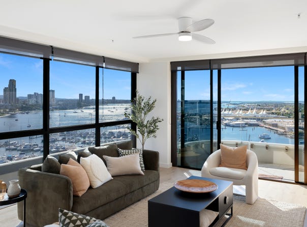 30/14 Macarthur Parade, Main Beach, Qld 4217