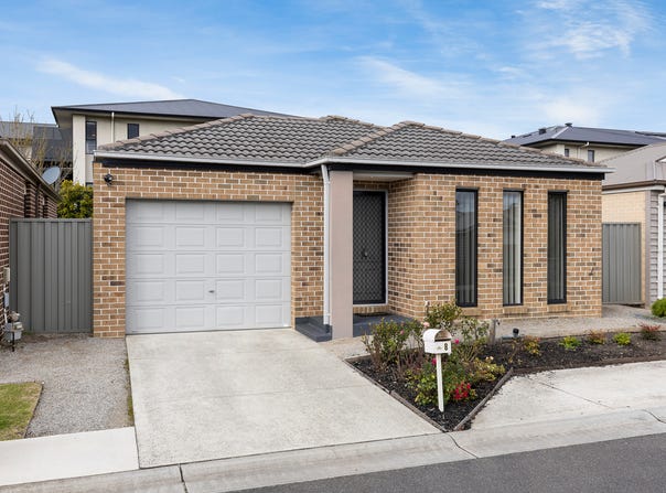 8/80 Potts Road, Langwarrin, Vic 3910