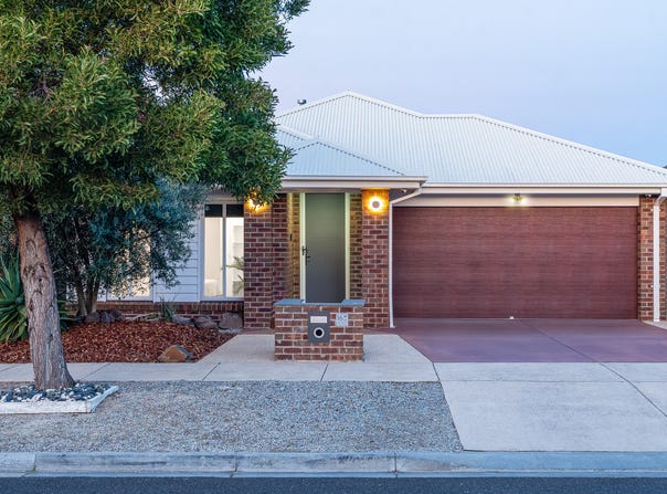16 Koslow Street, Armstrong Creek, Vic 3217
