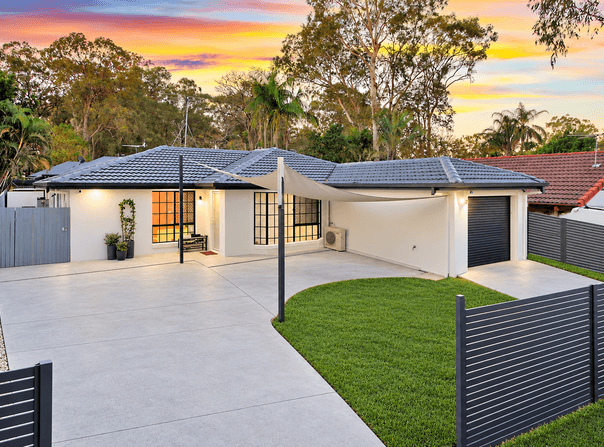 8 Collina Crescent, Forest Lake, Qld 4078