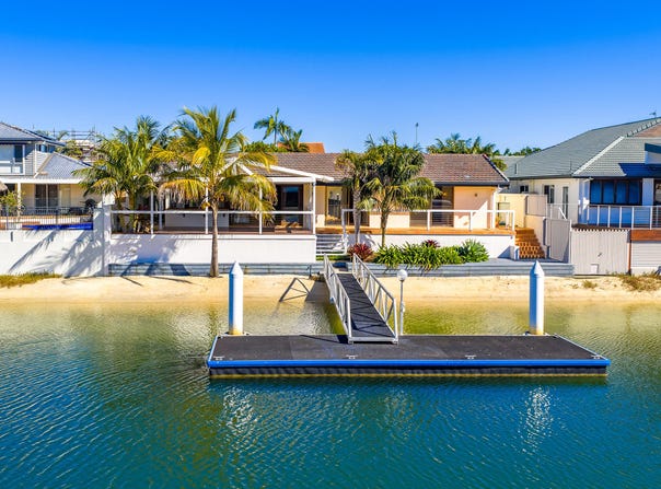 11 Buccaneer Court, Paradise Waters, Qld 4217