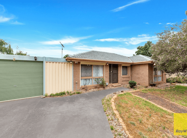2 Coolabah Court, Kurunjang, Vic 3337