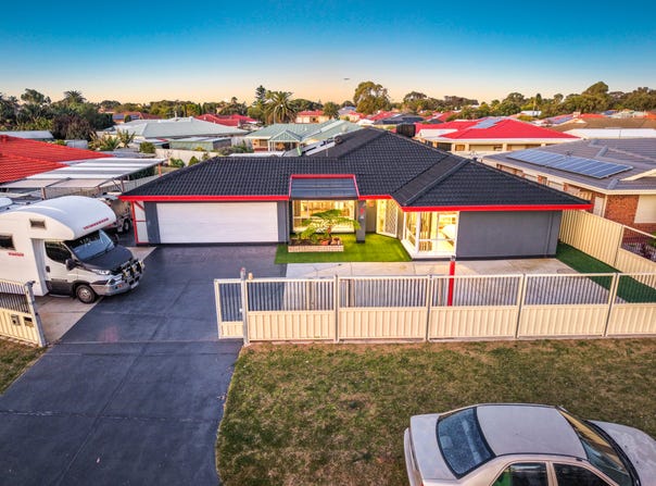 15 Diamantina Way, Rockingham, WA 6168