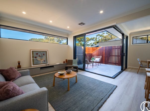 1/9 & 2/9 Frost Street, Newton, SA 5074