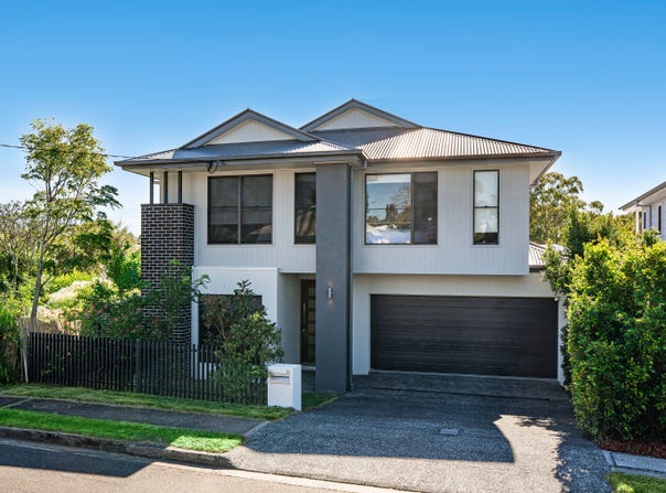 10 Mcauliffe Street, Carina Heights, Qld 4152