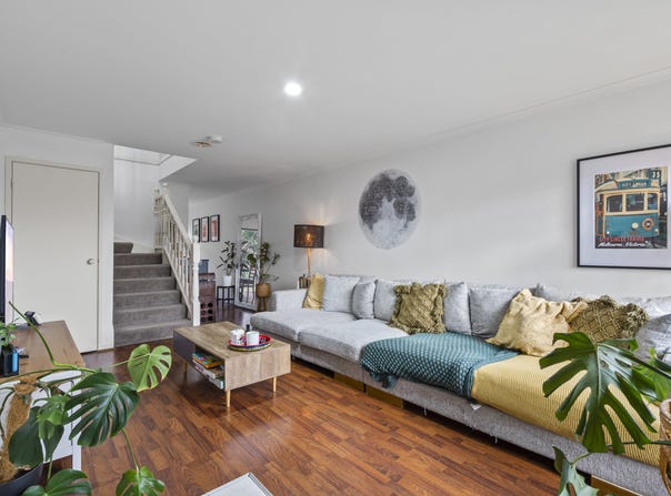 23 Crown Close, Oakleigh East, Vic 3166
