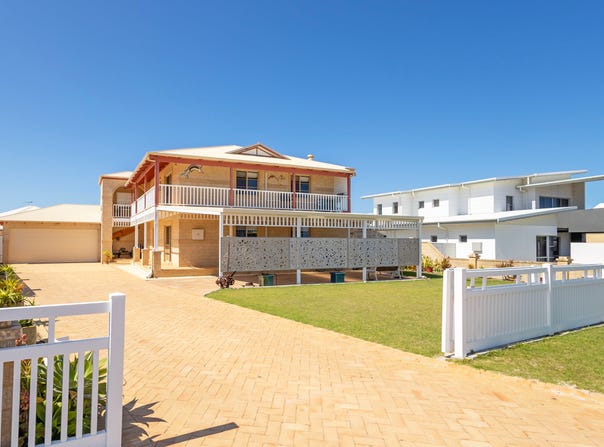 18 CASUARINA CRESCENT, Jurien Bay, WA 6516