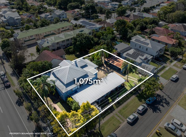 1-8/9 Baradine Street, Newmarket, Qld 4051
