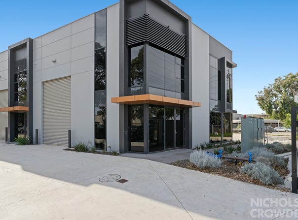 1/9 Pascal Road, Seaford, Vic 3198