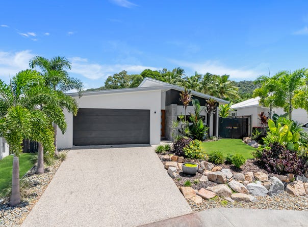 21 Headsail Drive, Trinity Beach, Qld 4879