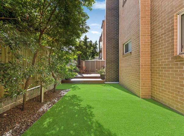 2/30 Pacific Parade, Dee Why, NSW 2099