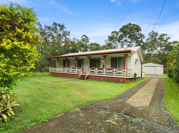 7 Howard Heights Rd, Howard, Qld 4659