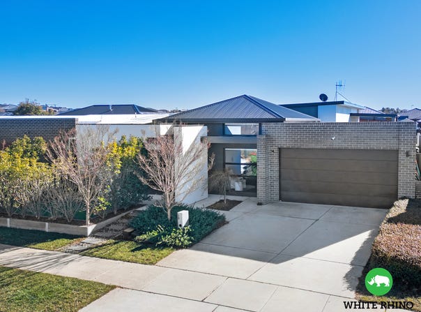 18 Bobby Street, Googong, NSW 2620