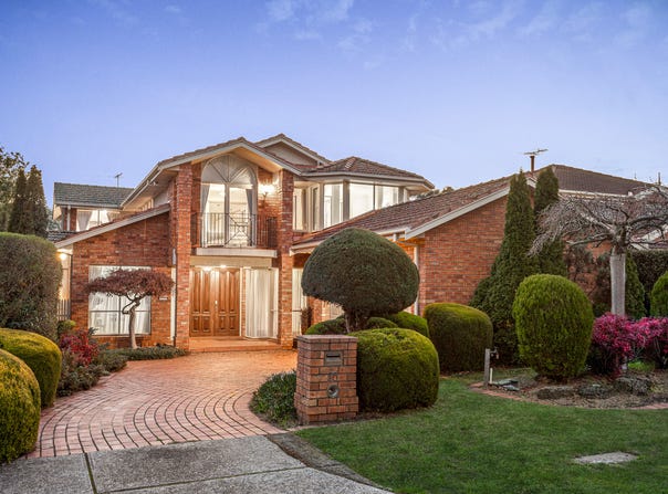 16 Wattlebird Court, Burwood, Vic 3125